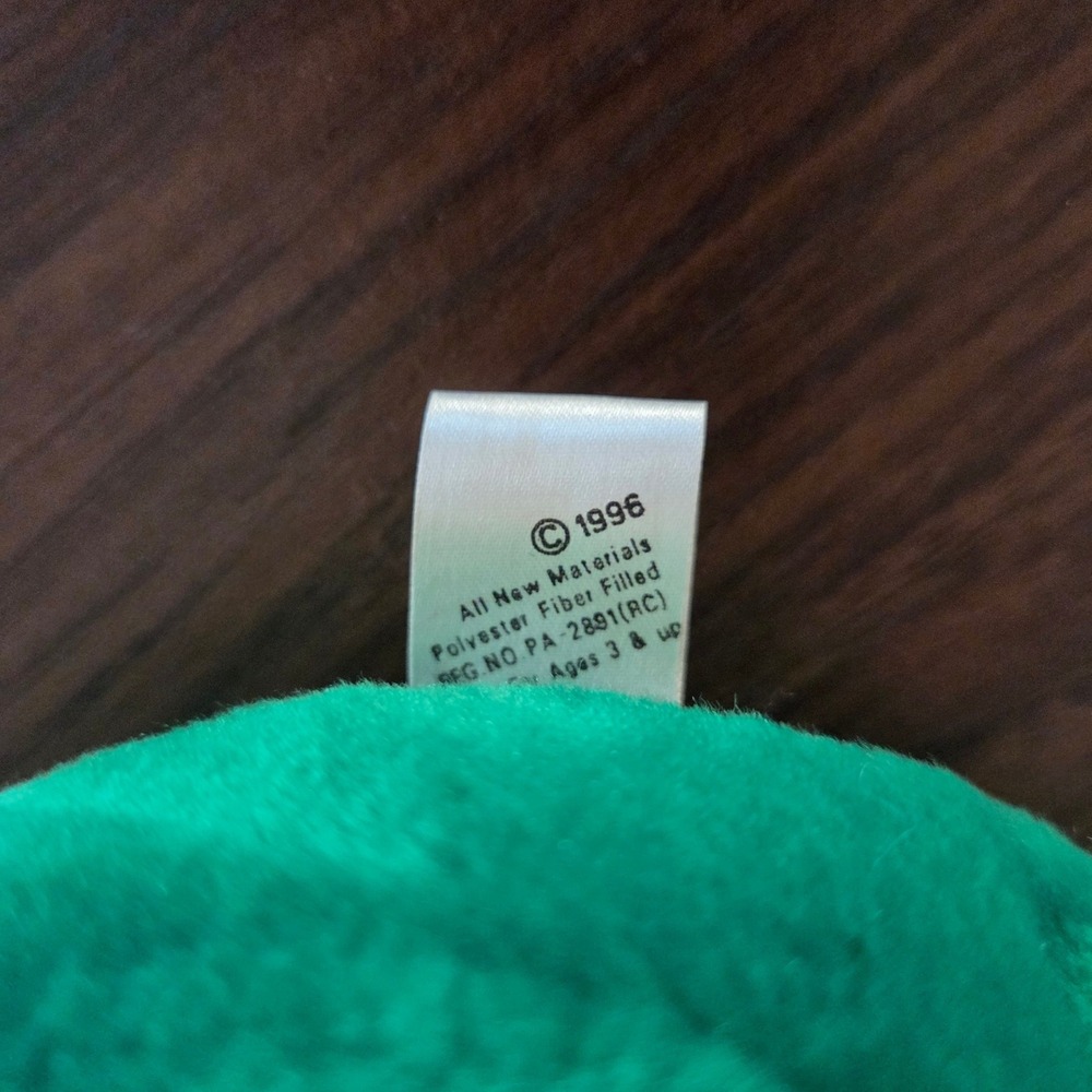 Vintage 1996 Sugar Loaf Green Smiley Face Plush 8in Suction Cup Toy Retro Decor - Picture 8 of 8
